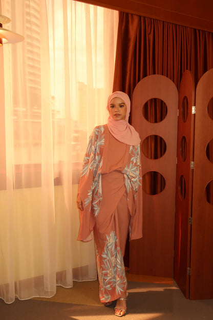 Kebaya Lily - 4 in 1