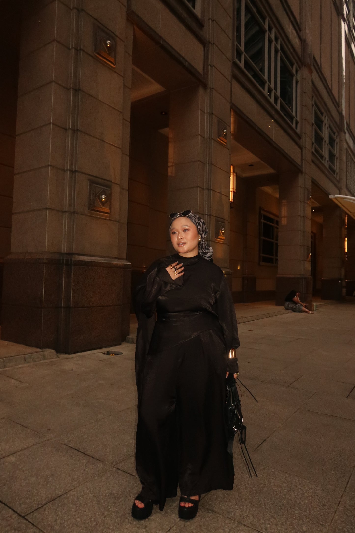 Skye Cape - Midnight Black