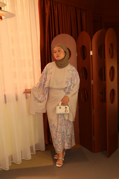 Kebaya Lily - 4 in 1