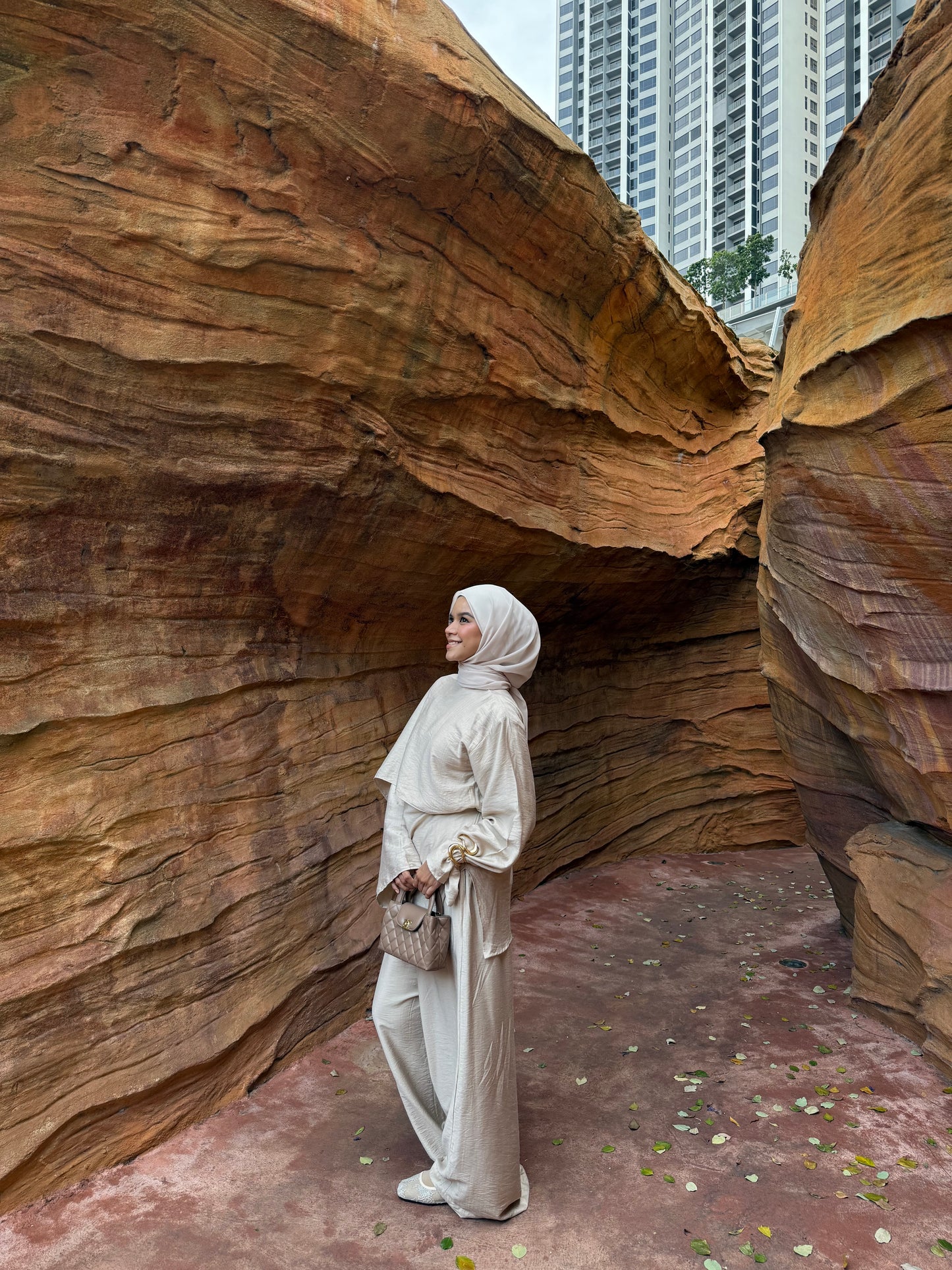 Skye Cape Linen Luxe - Toffee