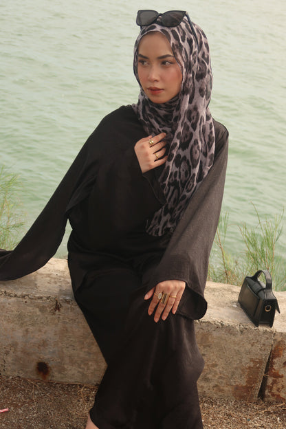 Skye Cape - Midnight Black