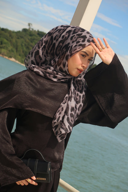 Skye Cape - Midnight Black