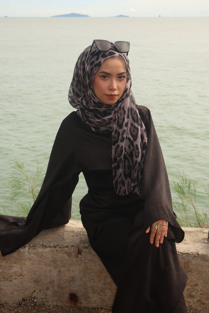 Skye Cape - Midnight Black